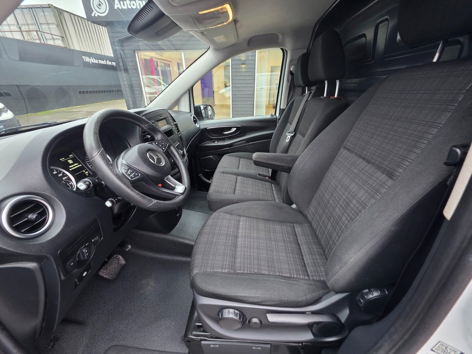 Mercedes Vito 114 2,0 CDi Kassevogn aut. L RWD