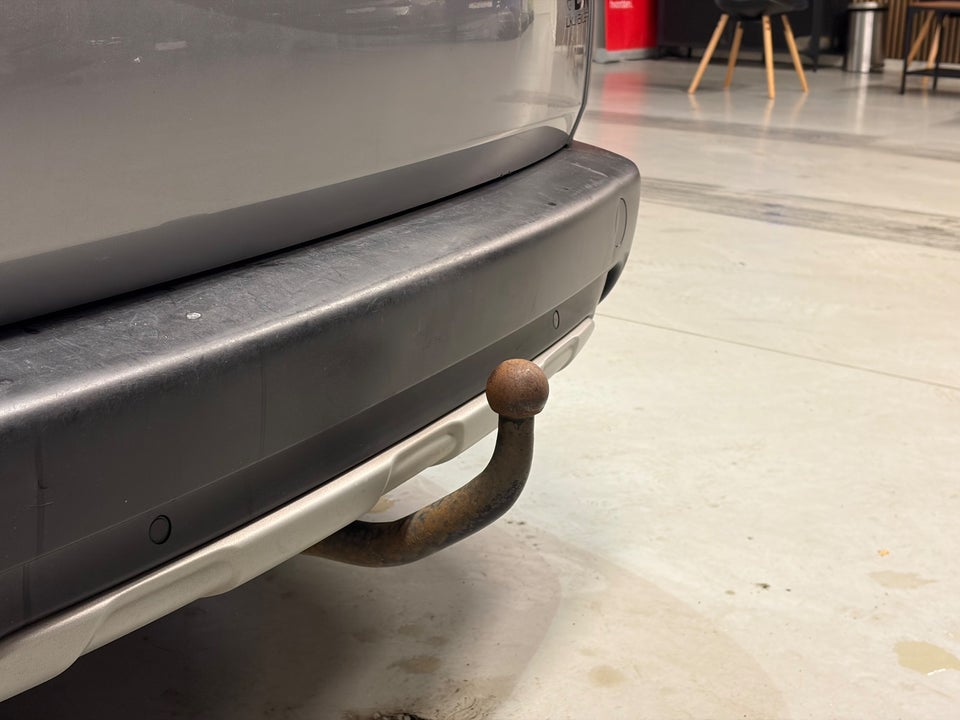 Peugeot 2008 1,6 BlueHDi 100 Allure 5d