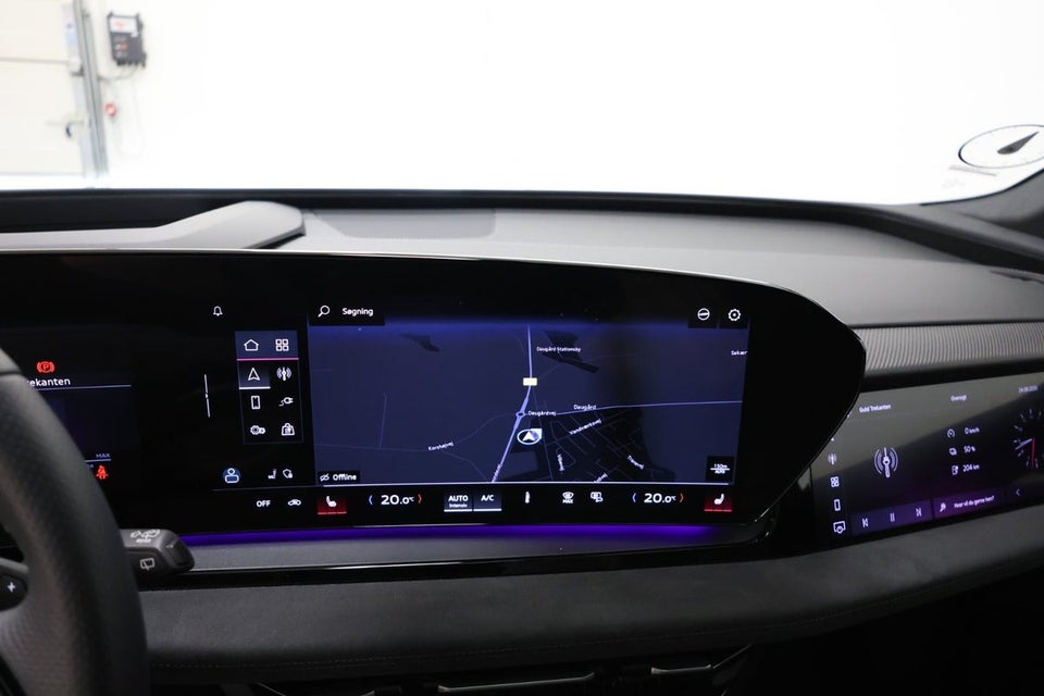 Audi Q6 e-tron S-line quattro 5d