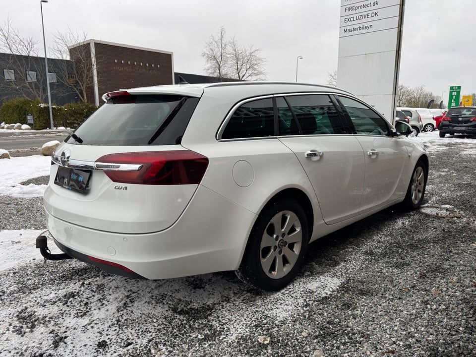 Opel Insignia 1,6 CDTi 136 Cosmo Sports Tourer 5d