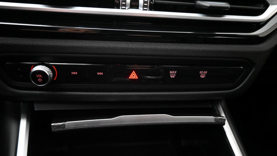 BMW 330i 2,0 Touring M-Sport aut. 5d