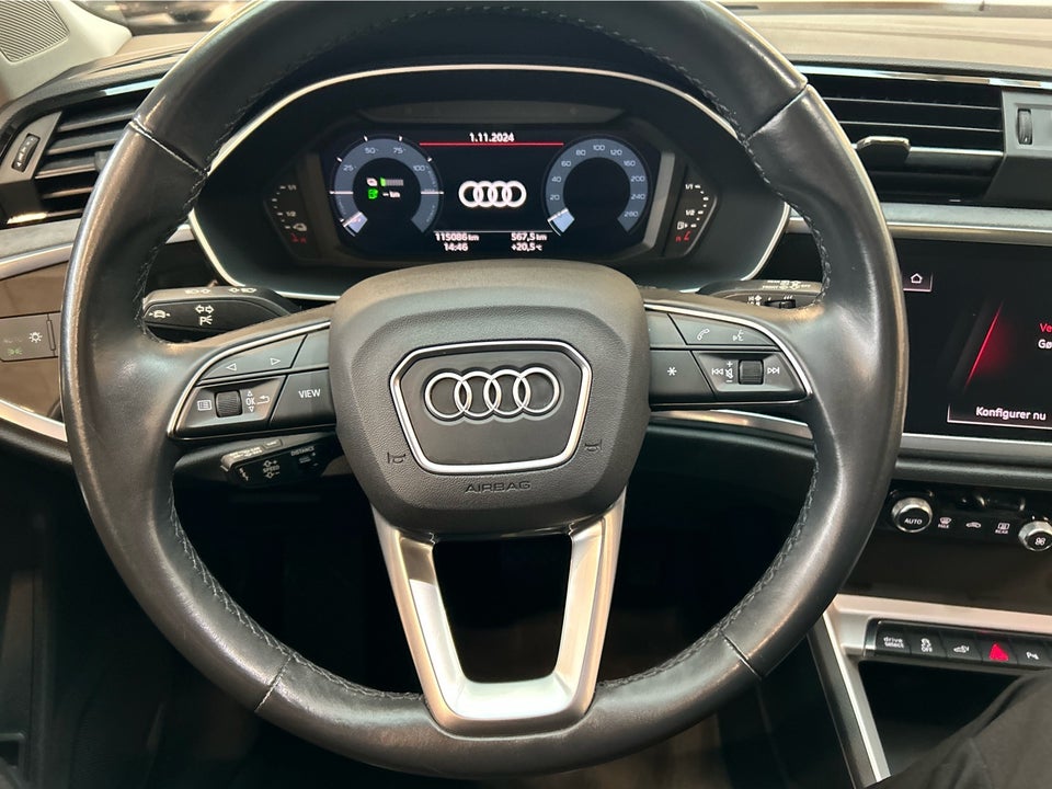 Audi Q3 45 TFSi e Attitude+ Sportback S-tr. 5d