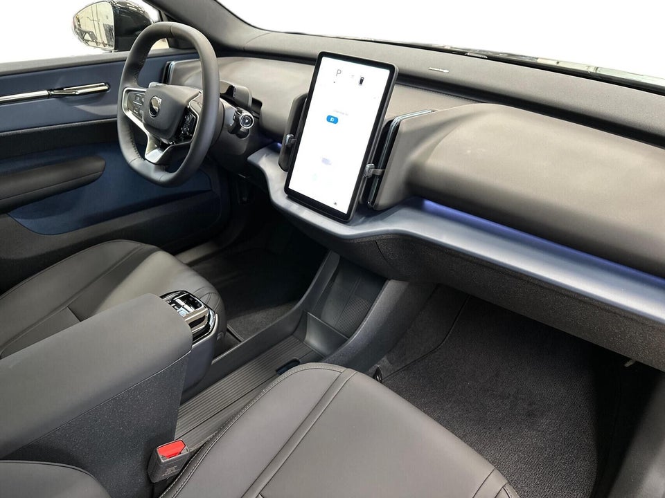 Volvo EX30 Extended Range Ultra 5d