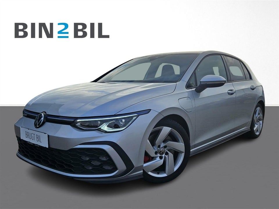 VW Golf VIII 1,4 GTE DSG 5d