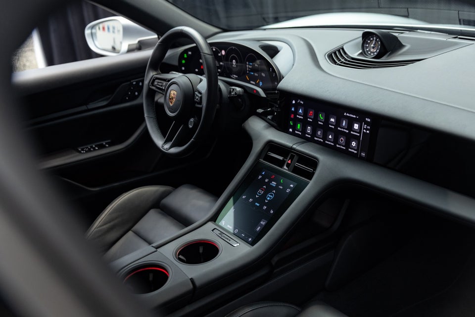 Porsche Taycan 4 Performance+ 75 Years Cross Turismo 5d