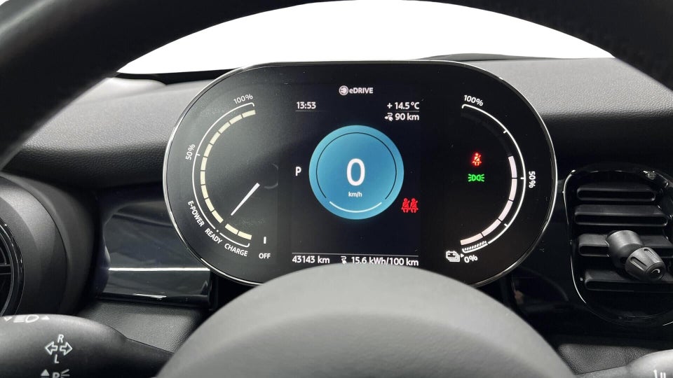 MINI Cooper SE Essential 3d