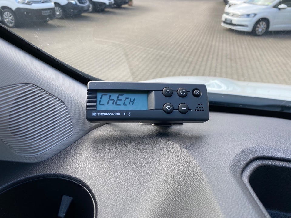 Nissan Primastar 2,0 dCi 150 L2H1 N-Connecta Van
