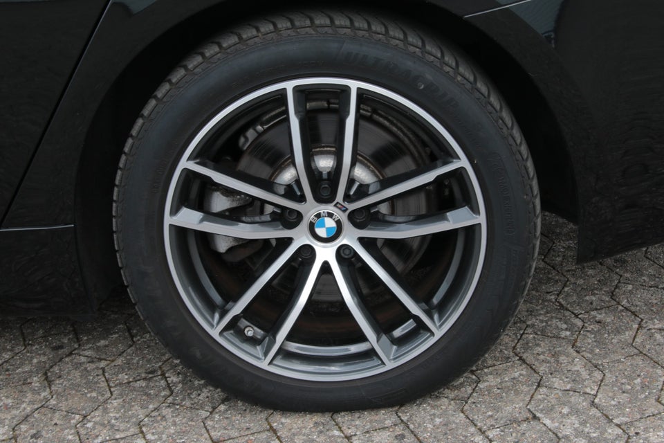 BMW 520d 2,0 Touring M-Sport aut. 5d