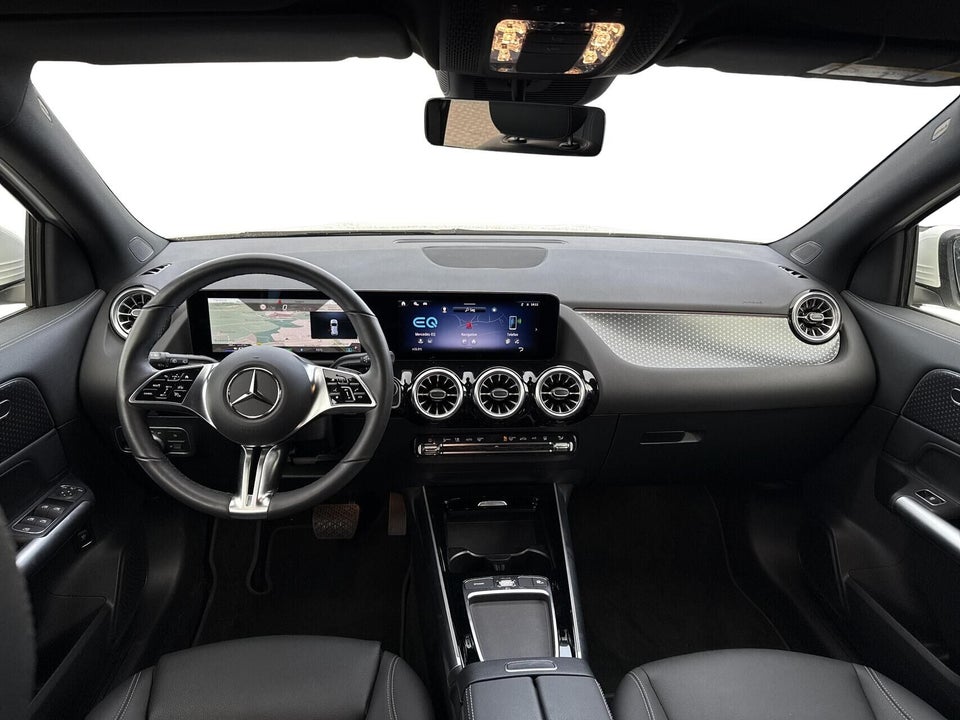 Mercedes EQA300 Progressive 4Matic 5d