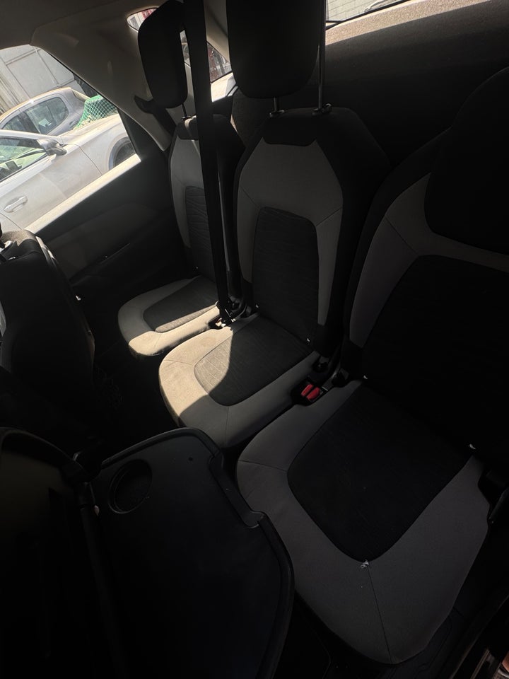 Citroën C4 Picasso 1,6 THP 156 Intensive 5d