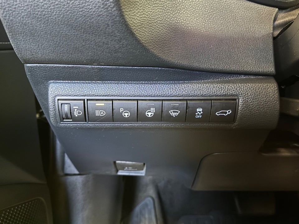 Toyota Corolla 1,8 Hybrid H3 Smart Touring Sports MDS 5d