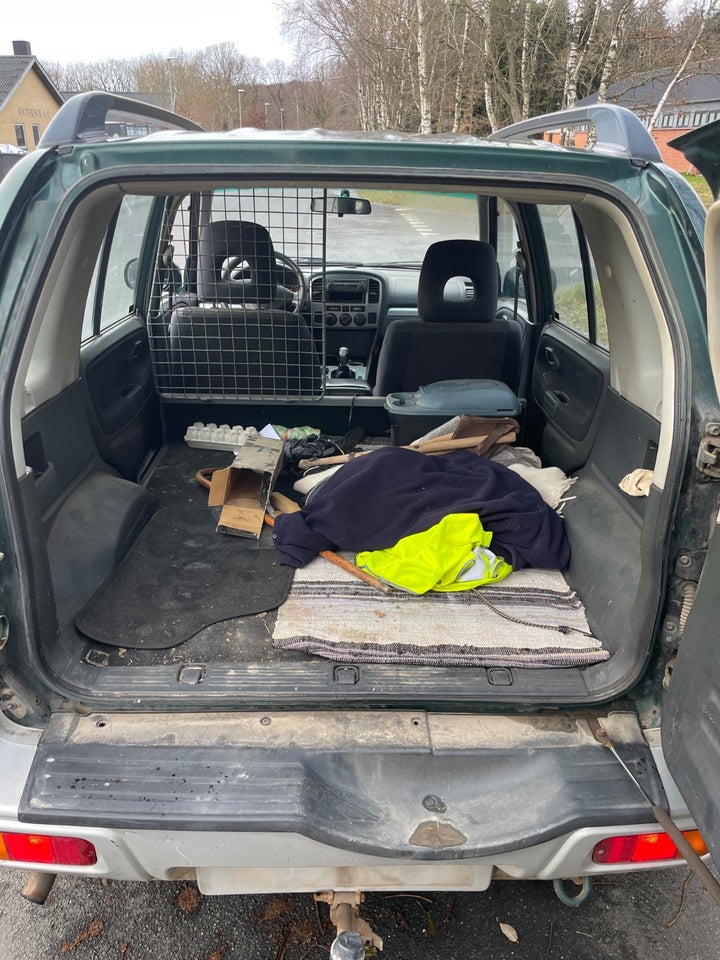 Suzuki Grand Vitara 2,0 Active Van 5d