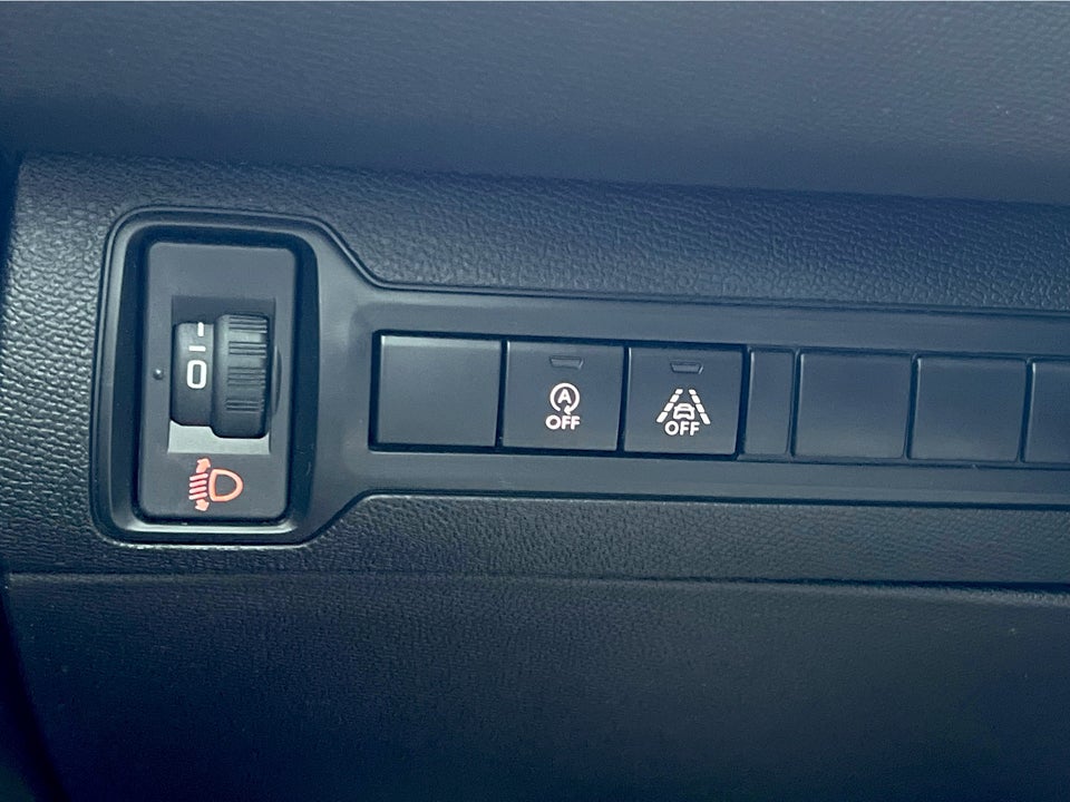 Peugeot 308 1,6 BlueHDi 120 Selection Sky SW 5d