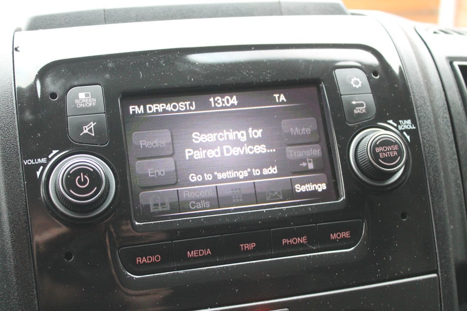 Peugeot Boxer 333 2,2 BlueHDi 140 L3H2 Premium