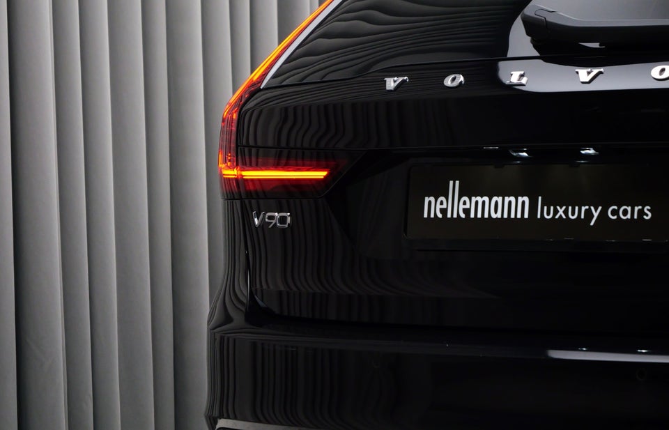 Volvo V90 2,0 T6 ReCharge R-Design aut. AWD 5d