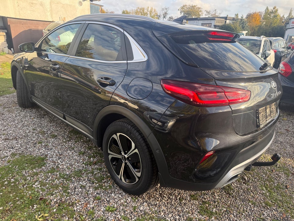 Kia XCeed 1,6 PHEV Platinum Edition DCT 5d
