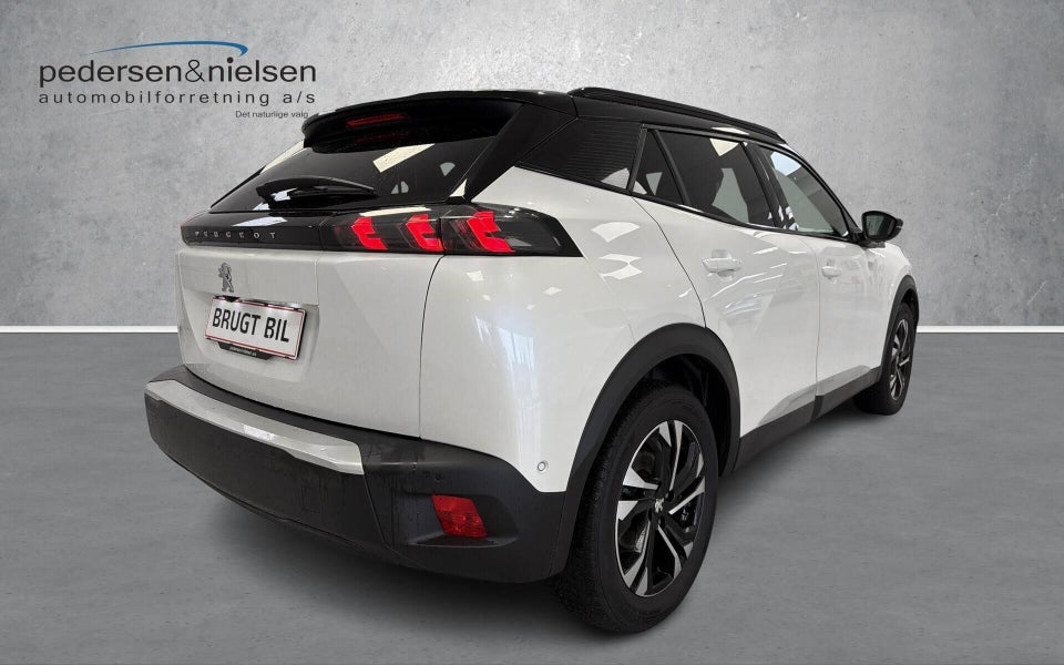 Peugeot e-2008 50 GT 5d