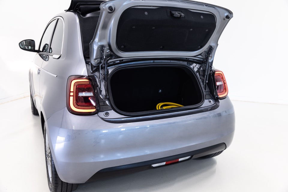 Fiat 500e 42 Icon Cabrio 2d