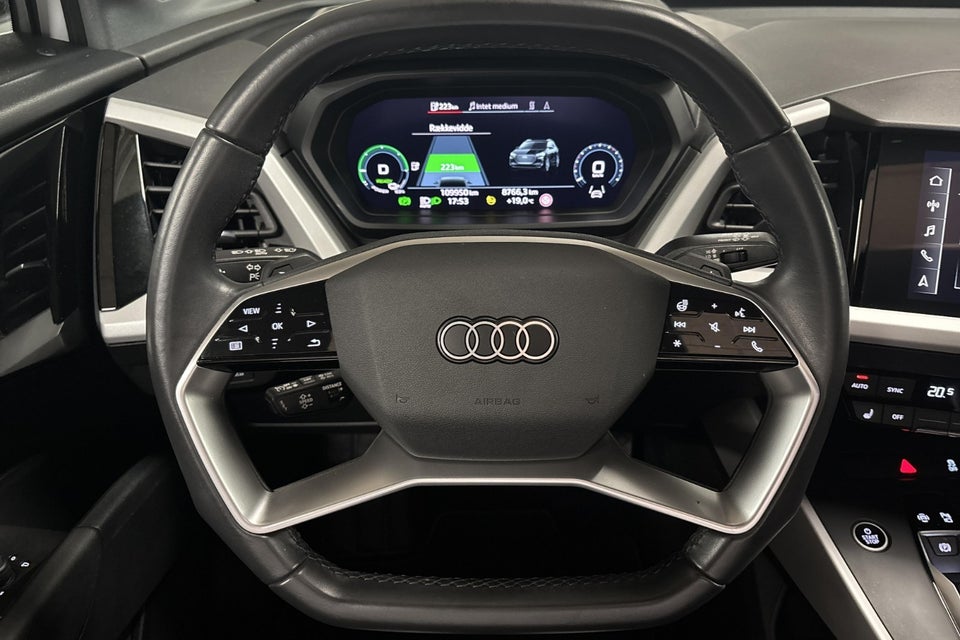 Audi Q4 e-tron 40 Attitude 5d