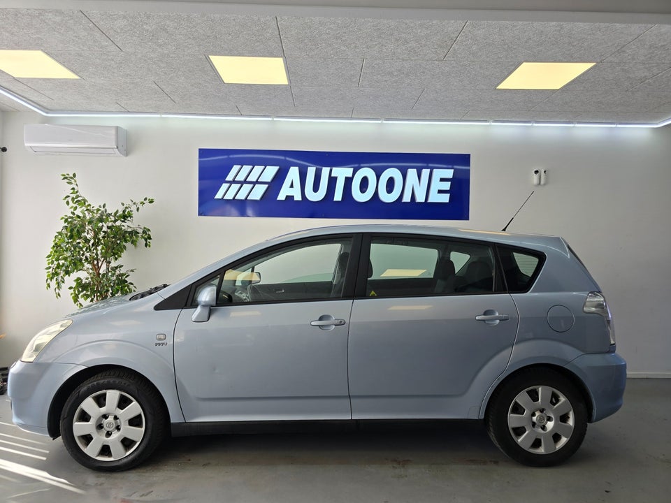 Toyota Corolla Verso 1,6 Terra 7prs 5d