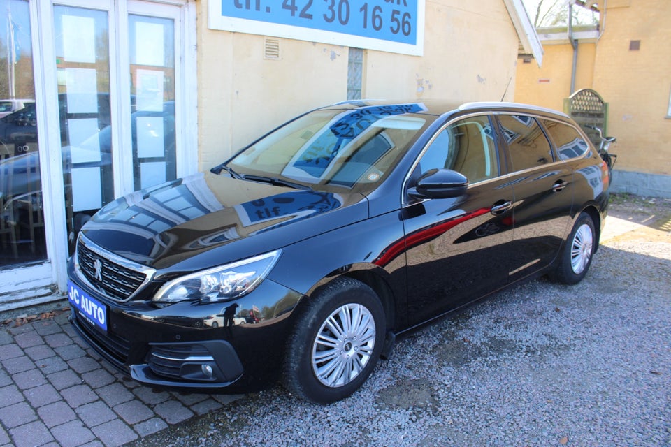 Peugeot 308 1,6 BlueHDi 120 Allure Sky SW 5d