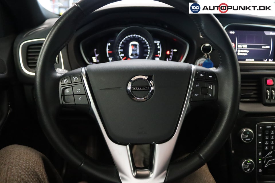 Volvo V40 1,5 T3 152 Dynamic Edition aut. 5d