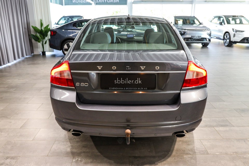 Volvo S80 2,4 D5 205 Summum aut. 4d