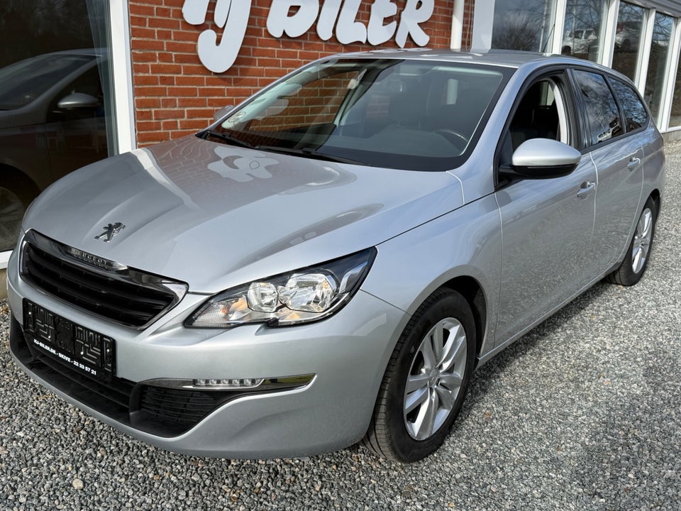 Peugeot 308 1,2 e-THP 110 Access SW 5d