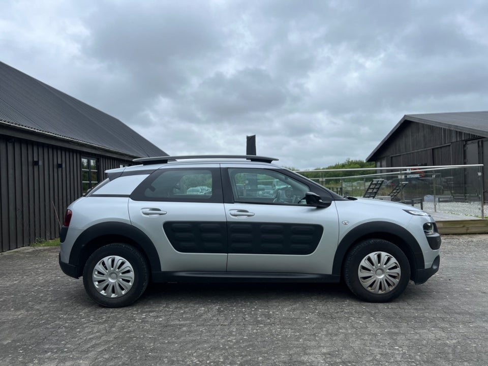 Citroën C4 Cactus 1,6 BlueHDi 100 Cool Comfort 5d