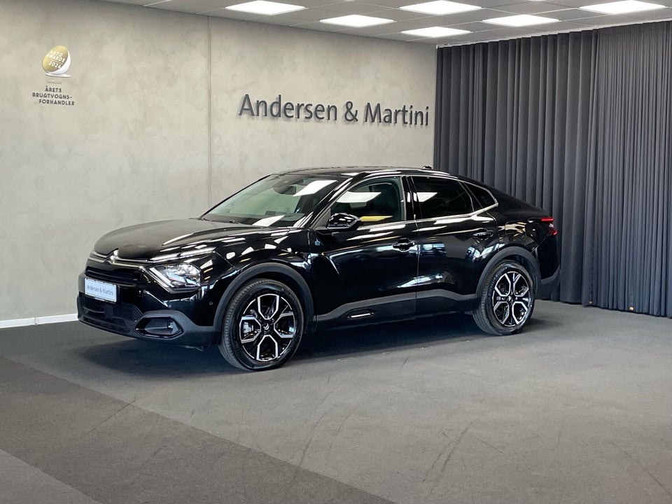 Citroën ë-C4 X 50 Shine 4d