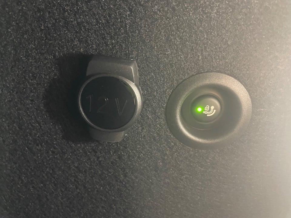 BMW iX1 eDrive20 Fully Charged 5d