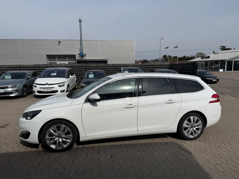 Peugeot 308 1,6 BlueHDi 120 Active SW EAT6 5d