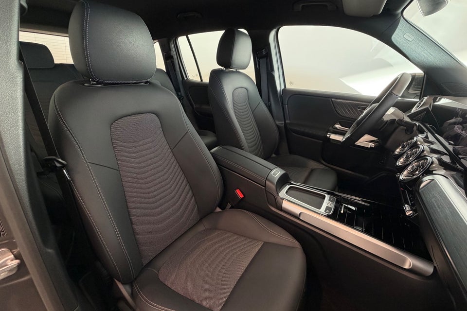 Mercedes EQB250+ Progressive 5d