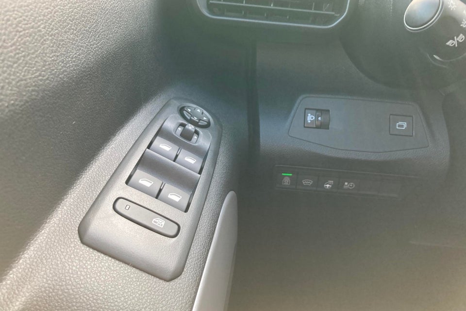 Toyota ProAce City Verso 50 Medium Family 5d