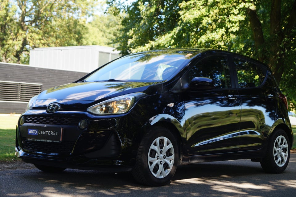 Hyundai i10 1,0 Touch 5d