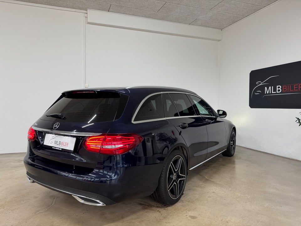 Mercedes C220 d 2,0 Advantage stc. aut. 5d