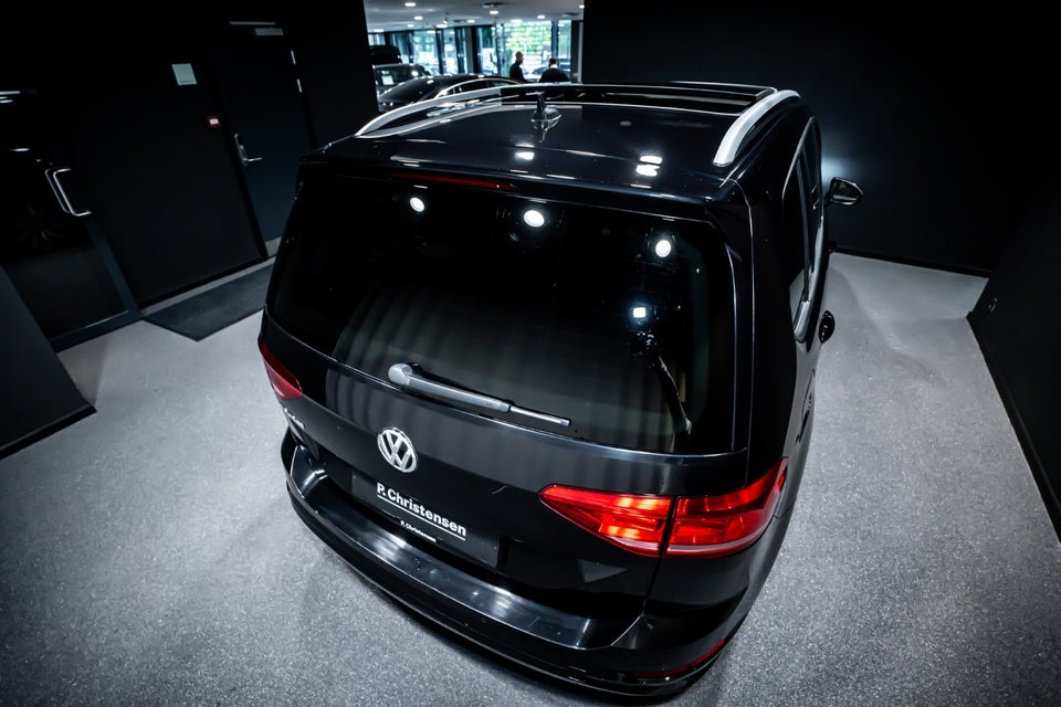 VW Touran 1,5 TSi 150 R-line 7prs 5d