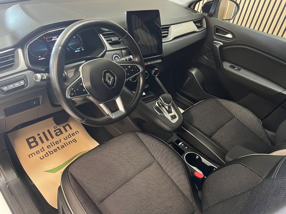 Renault Captur 1,6 E-Tech Intens 5d