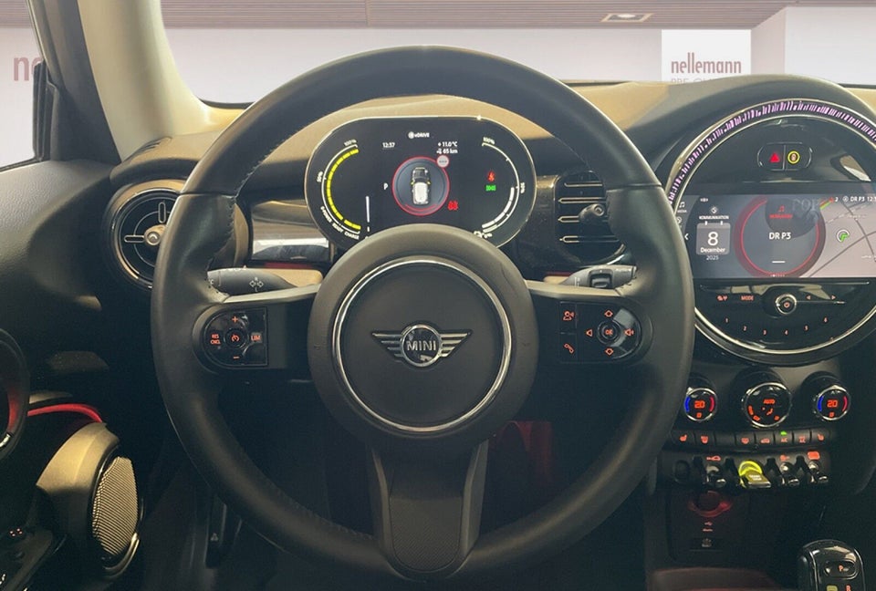 MINI Cooper SE Classic Trim 3d