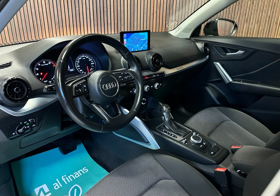 Audi Q2 1,4 TFSi 150 Sport S-tr. 5d