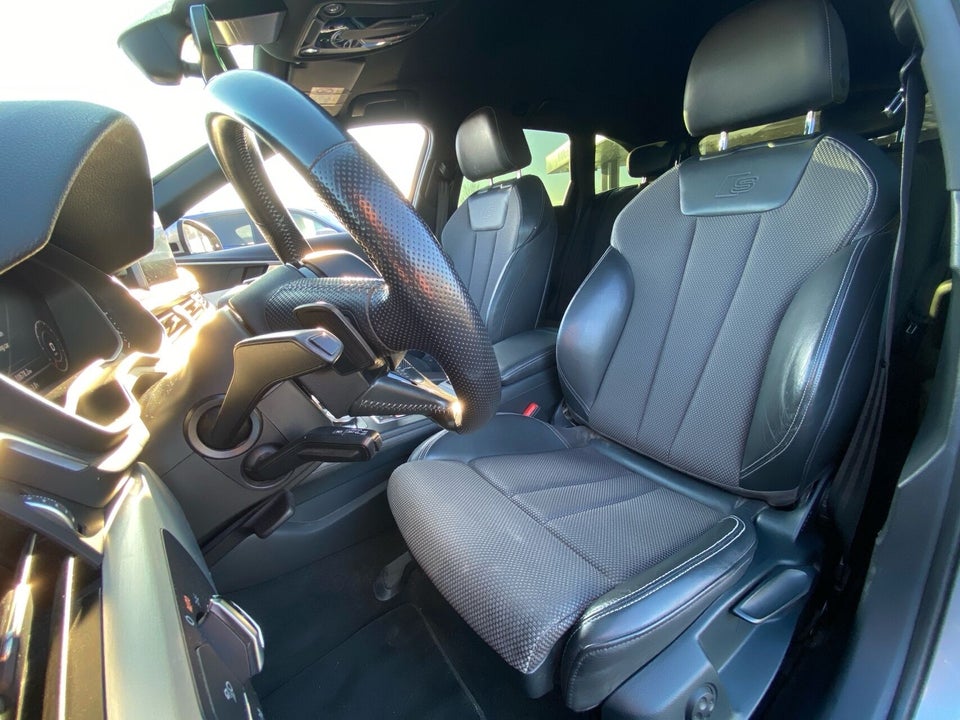 Audi A4 2,0 TDi 190 S-line Avant quattro S-tr. 5d