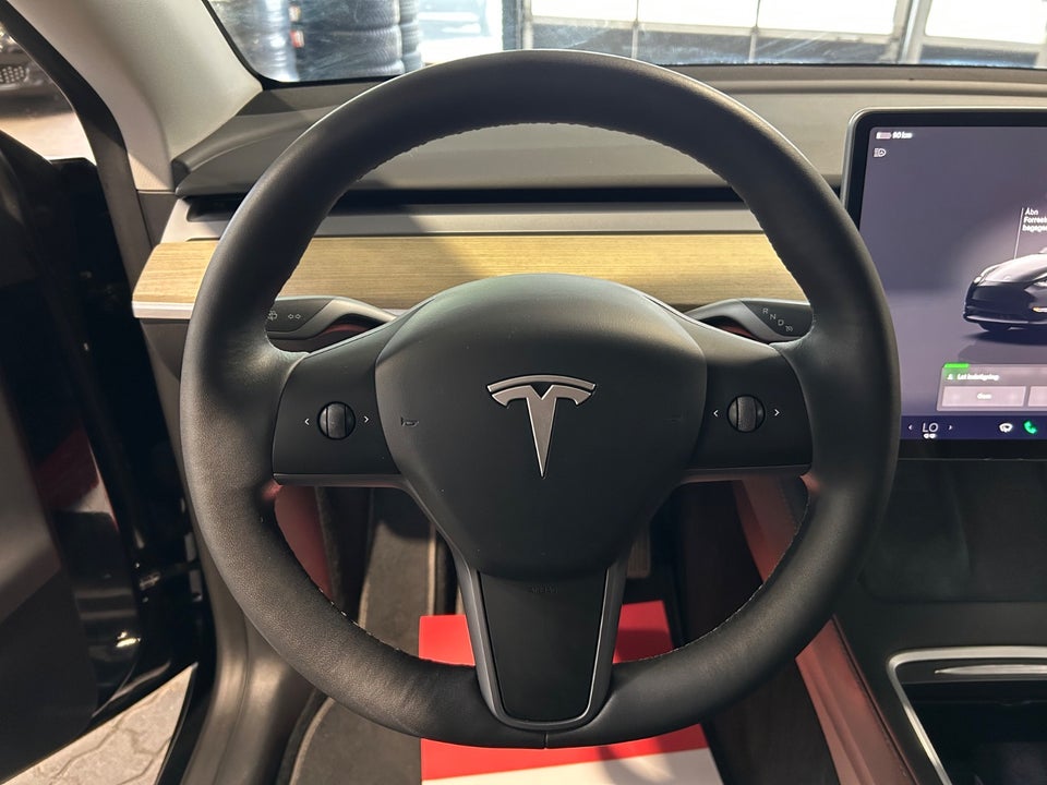 Tesla Model Y RWD 5d