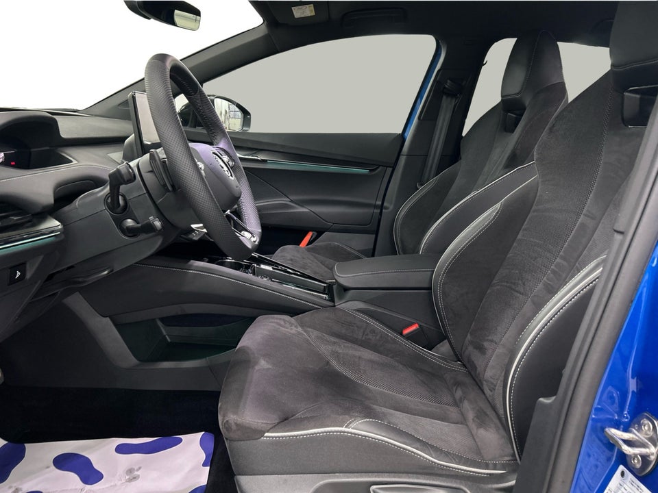 Skoda Enyaq 60 iV Sportline 5d
