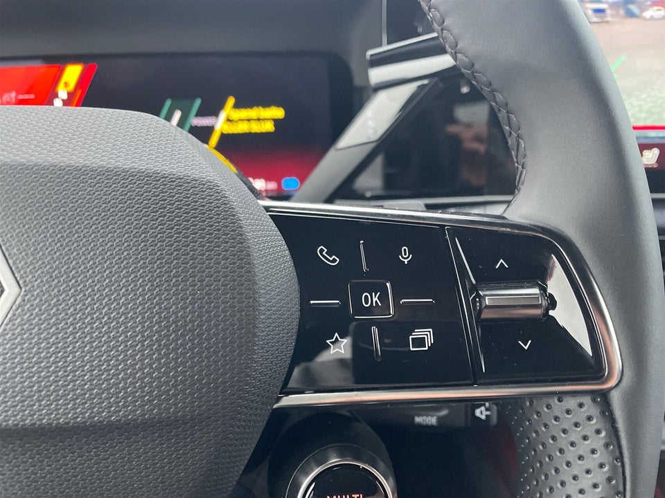 Renault 4 E-Tech 52 Techno 5d