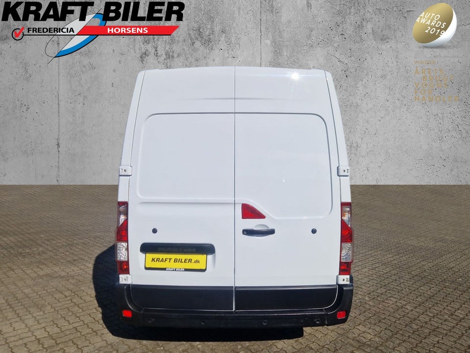 Renault Master IV T35 2,3 dCi 150 L3H2 Kassevogn