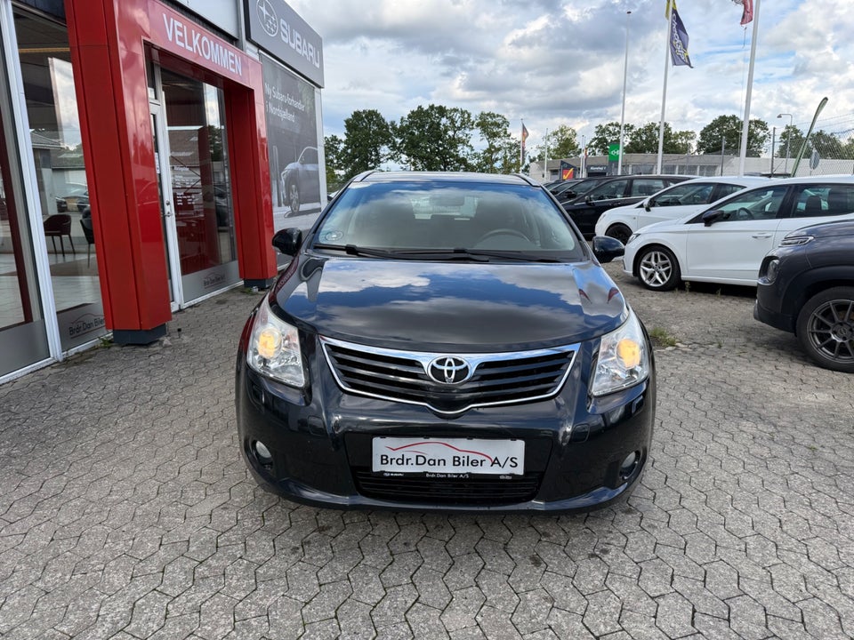 Toyota Avensis 1,8 VVT-i T2 stc. 5d