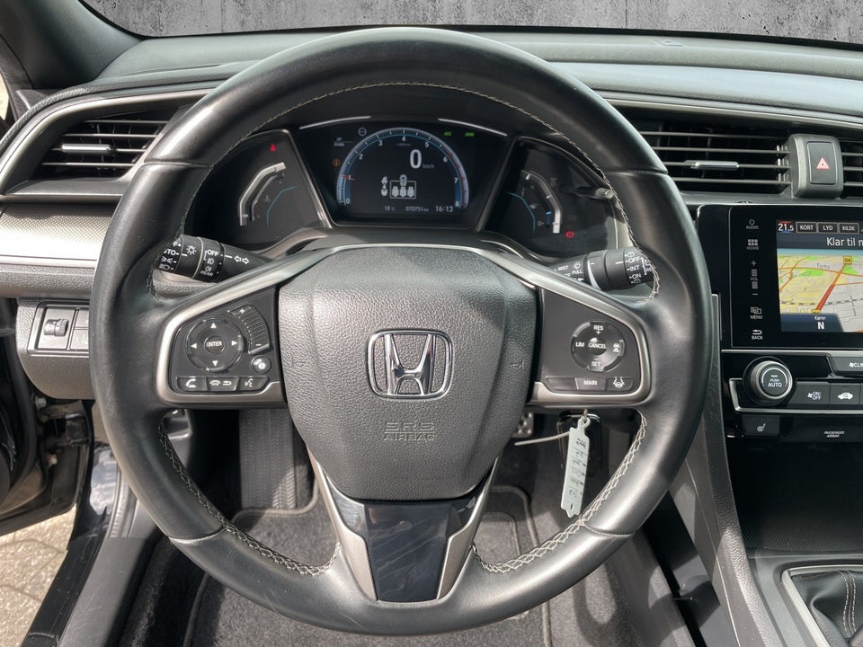 Honda Civic 1,0 VTEC Turbo Elegance 5d