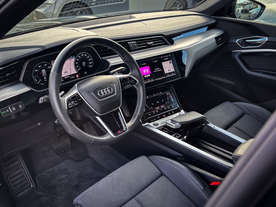 Audi e-tron 55 S-line quattro 5d