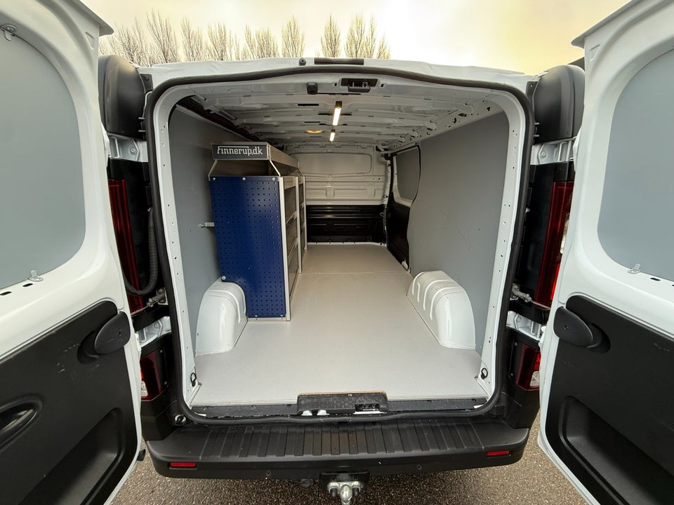 Renault Trafic 2,0 dCi 130 L2H1