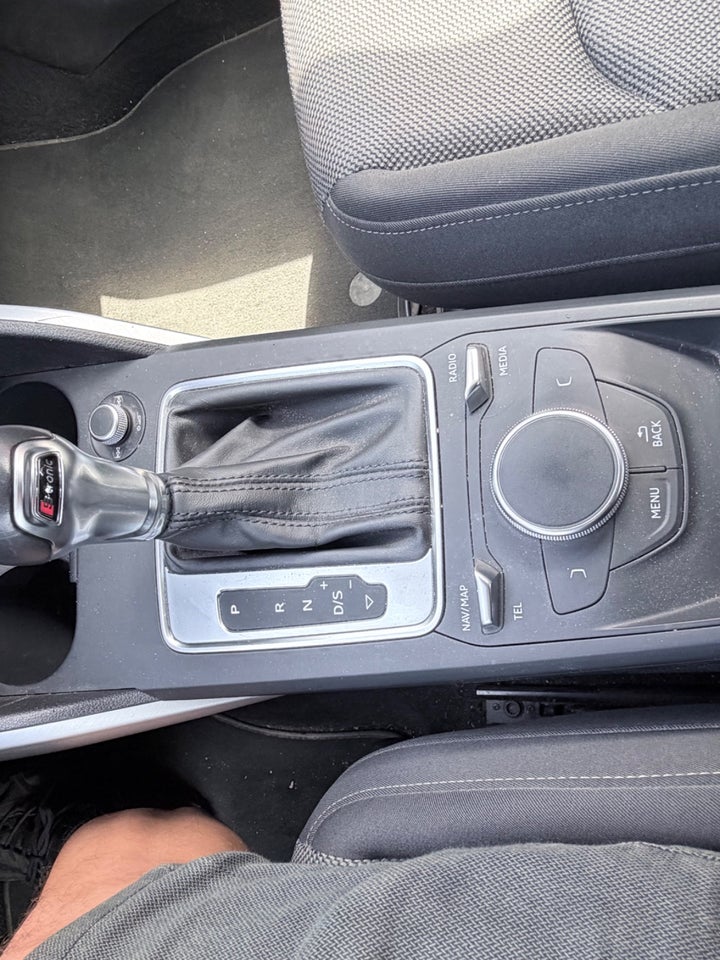 Audi Q2 1,4 TFSi 150 Sport S-tr. 5d